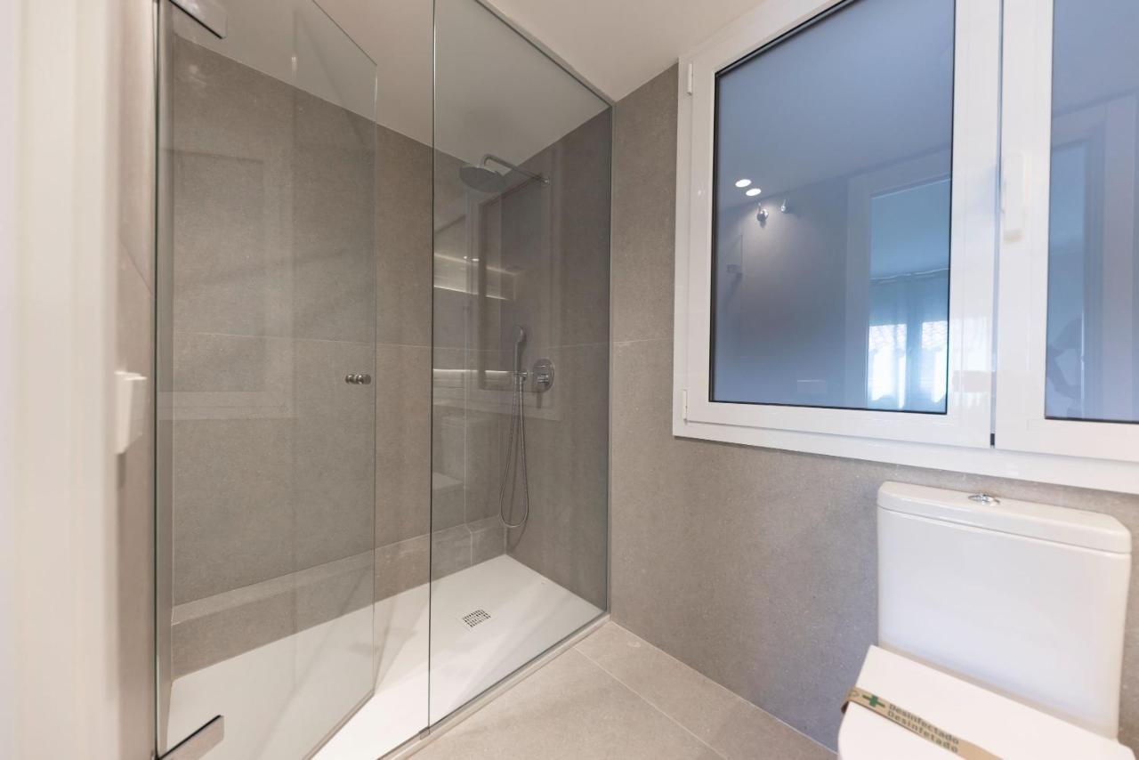 Bravissimo Falco, 3 Bedrooms And Balcony Girona Luaran gambar
